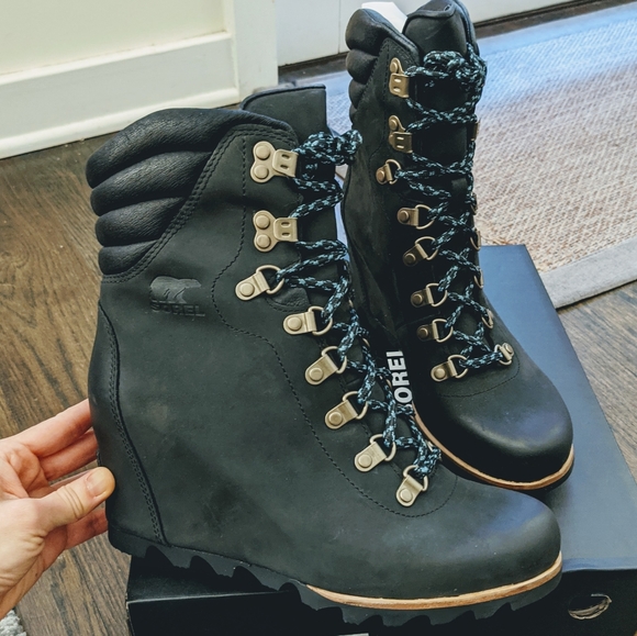 conquest waterproof leather wedge boot